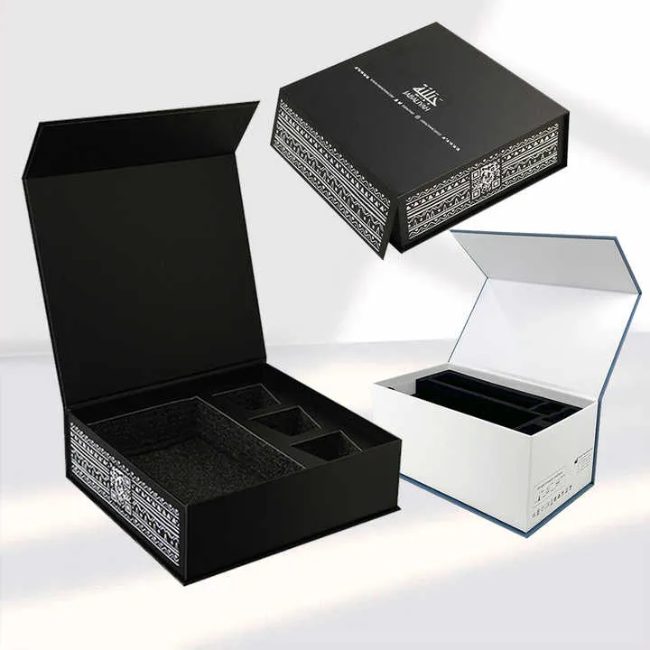 Desgin فاخر مصنوع يدويًا قلاب . Recyclable Hard Cardboard Gift Box