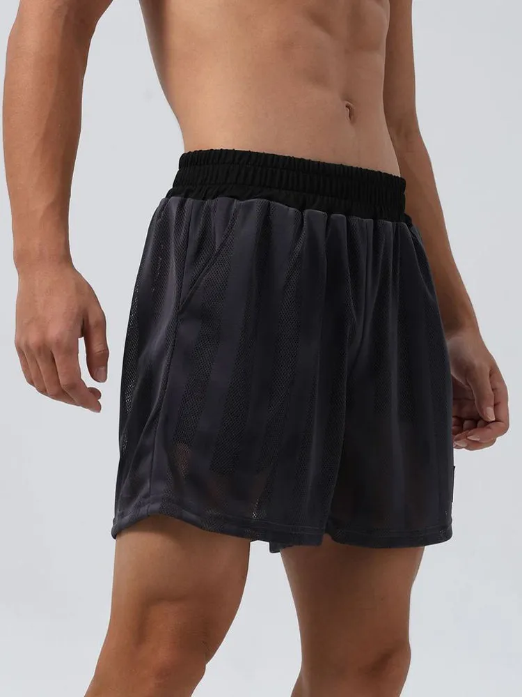 Men's Mesh-Lined Double-Layer Sports Fitness Breathable Sweat-Wicking Quick-Dry Shorts