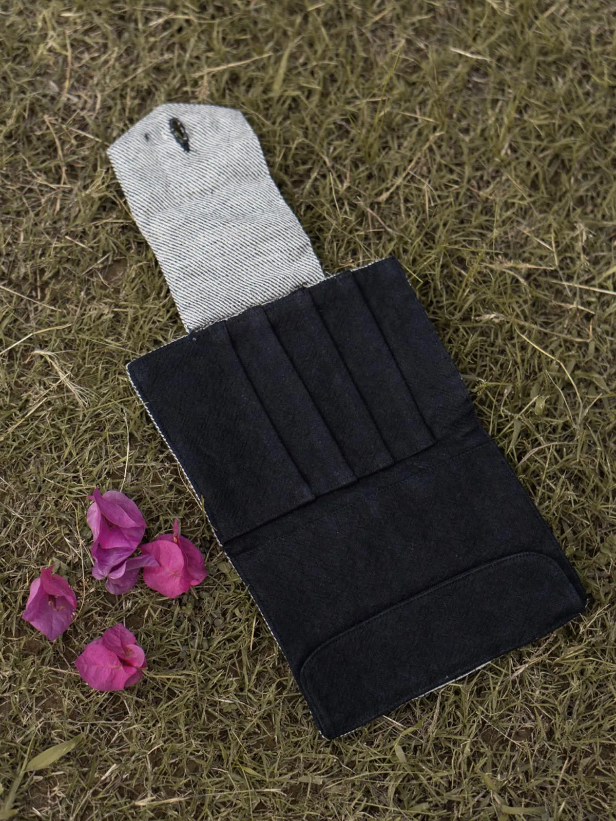 Sonder Top Loop Belt Bag